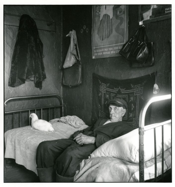 Foto Inta Ruka. Jānis Stebers savā istabā